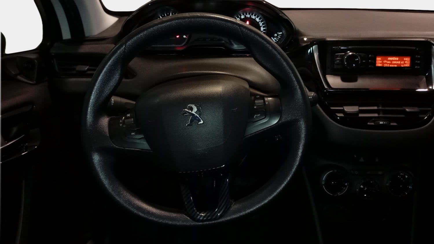https://cdn-flexicar.caraffinity.it/public_appraisal_images_pro/images/stock/124460/722qt59gBI__WhatsApp Image 2024-12-13 at 19.37.09 (2).jpeg